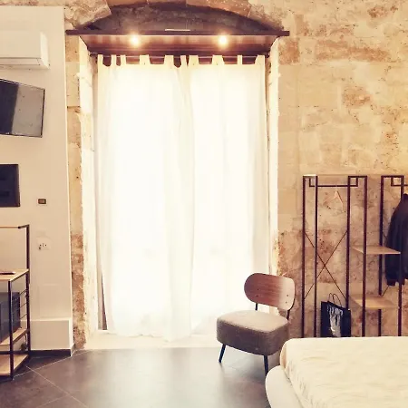 Garibaldi Maison De Charme Bed & Breakfast