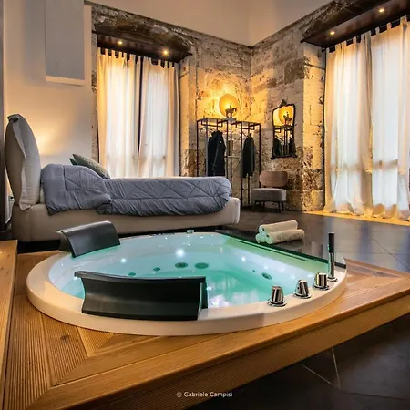 Garibaldi Maison De Charme Bed & Breakfast