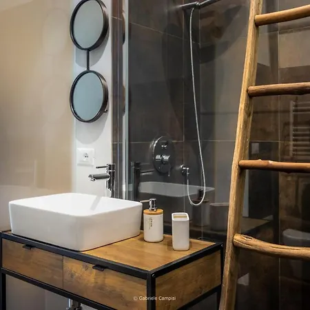 Garibaldi Maison De Charme Bed & Breakfast