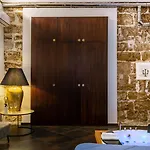 Garibaldi Maison De Charme 4*